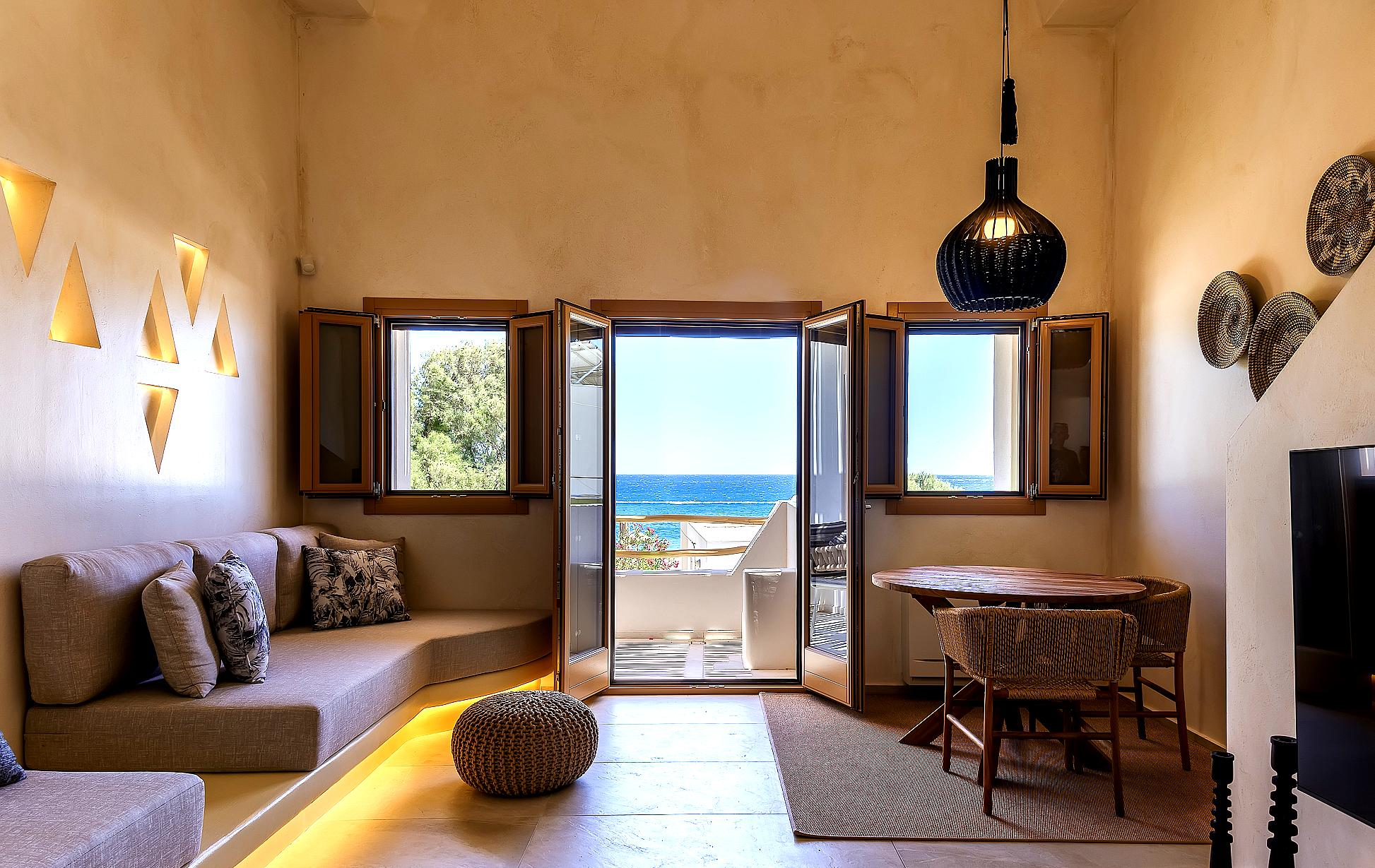 Opalia Suites